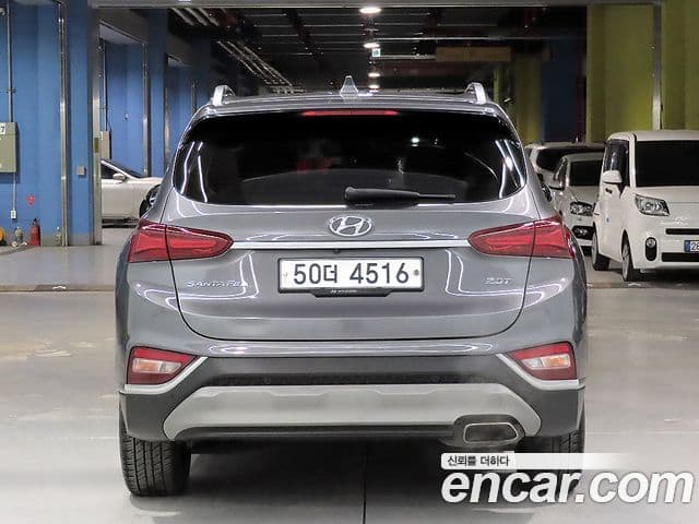 Hyundai Santa Fe TM Exclusive Special, 2019 4