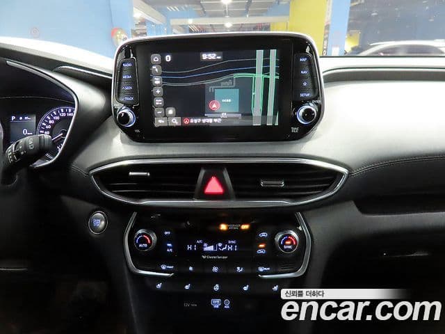 Hyundai Santa Fe TM Exclusive Special, 2019 18