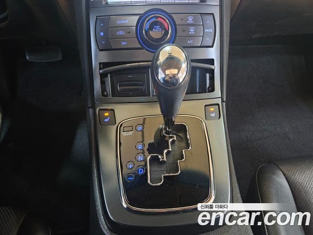 Hyundai Genesis купе 200 турбо P, 2011 9