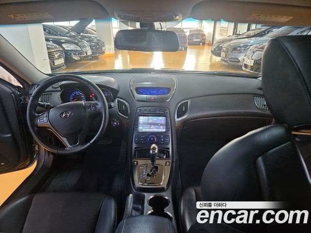 Hyundai Genesis купе 200 турбо P, 2011 17