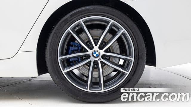 BMW 5시리즈 (G30) 520i M Sport, 2021 все фото