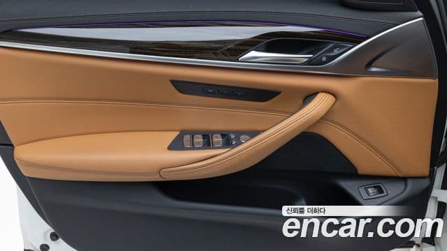 BMW 5시리즈 (G30) 520i M Sport, 2021 12