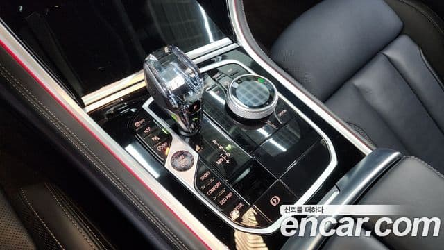 BMW 8시리즈 (G15) M850i xDrive Gran Coupe, 2023 9