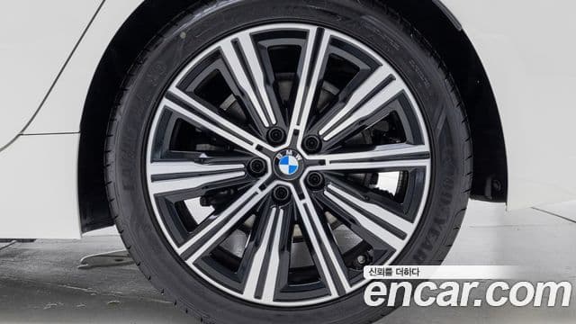 BMW 3시리즈 (G20), 2025 все фото