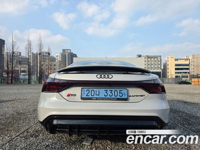 Audi e-Tron GT Premium, 2024 4