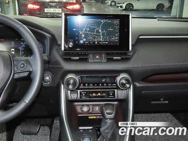 Toyota RAV4 5세대 2.5 4WD гибрид LTD, 2025 11