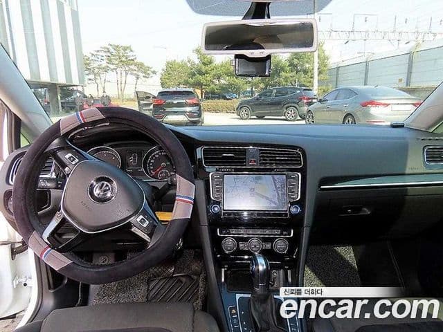 Volkswagen Гольф 7세대, 2016 7