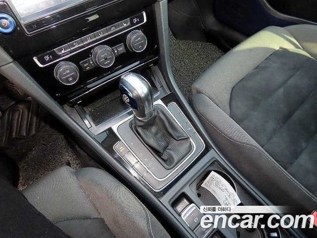 Volkswagen Гольф 7세대, 2016 10