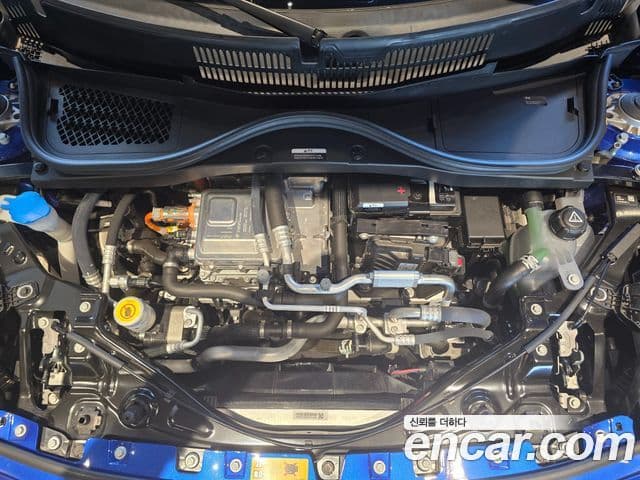 Mini Cooper Электрический (Electric) 4세대 SE favored, 2024 6