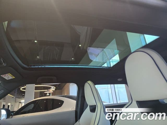 Mini Cooper Электрический (Electric) 4세대 SE favored, 2024 16