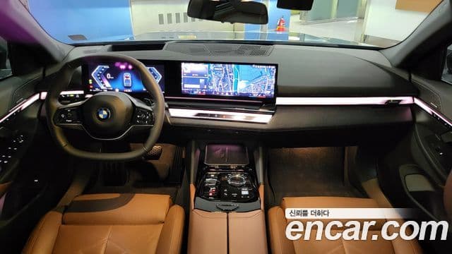 BMW 5시리즈 (G60), 2025 7