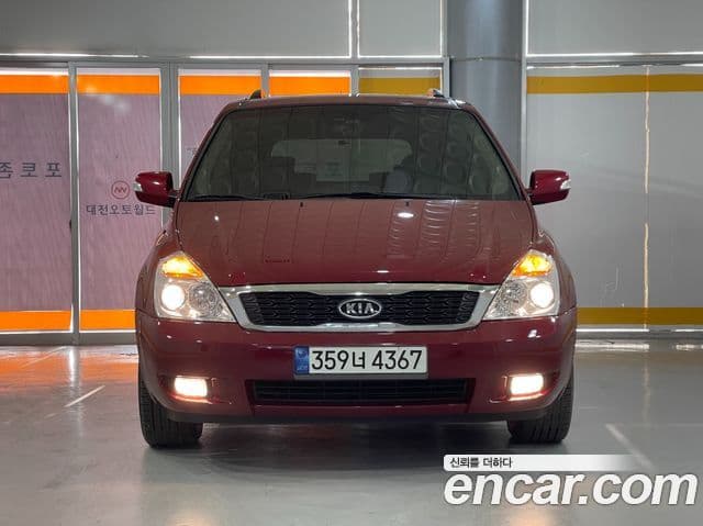 Kia Carnival R топовая версия, 2012 2