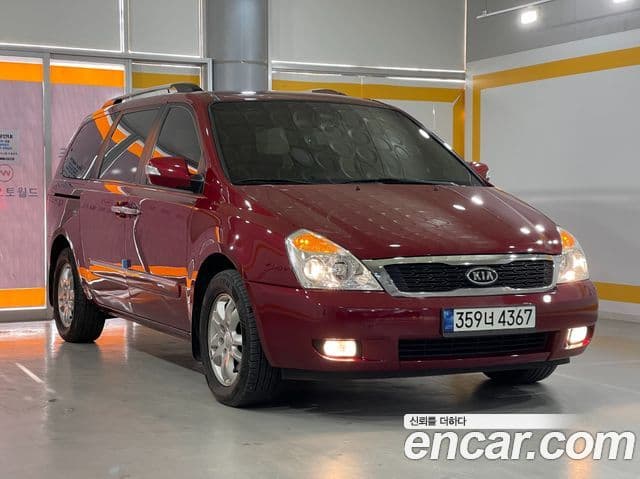 Kia Carnival R топовая версия, 2012 3