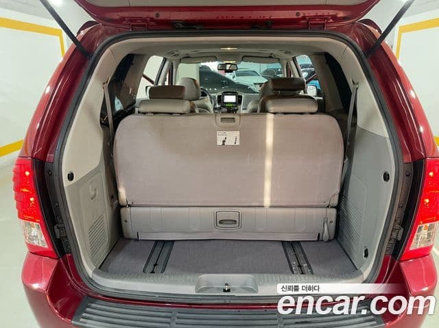 Kia Carnival R топовая версия, 2012 18