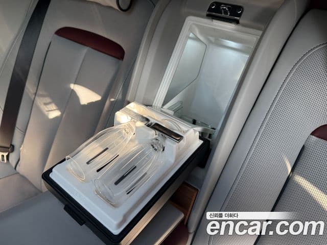 Rolls-Royce Cullinan, 2020 11