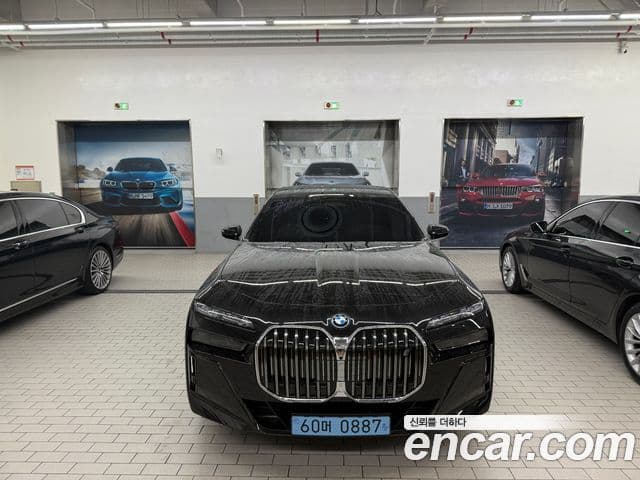 BMW i7 (G70) eDrive 50 M Sport, 2024 3