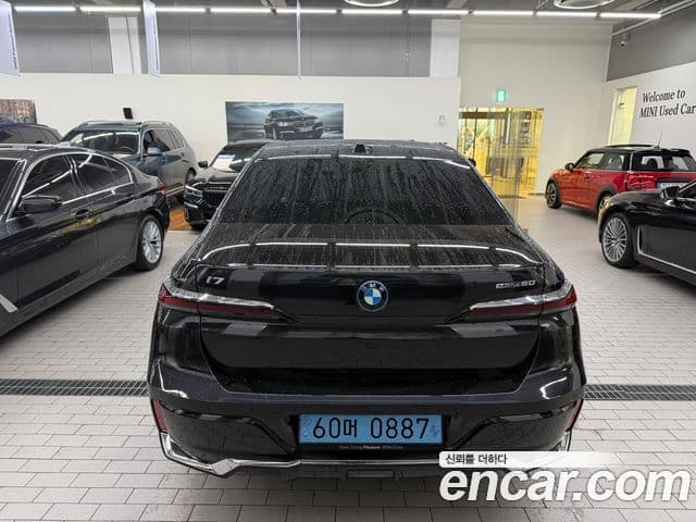 BMW i7 (G70) eDrive 50 M Sport, 2024 4