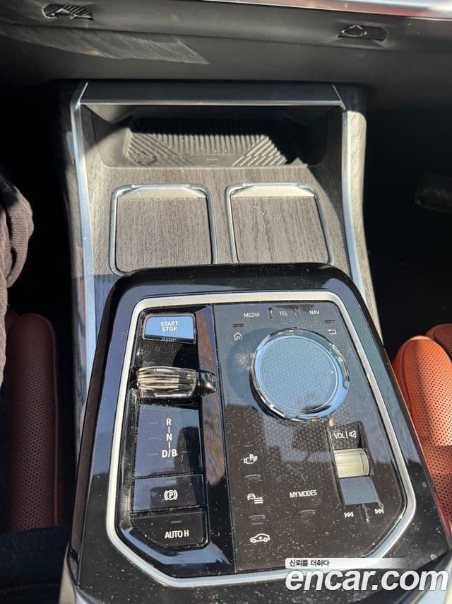 BMW i7 (G70) eDrive 50 M Sport, 2024 13