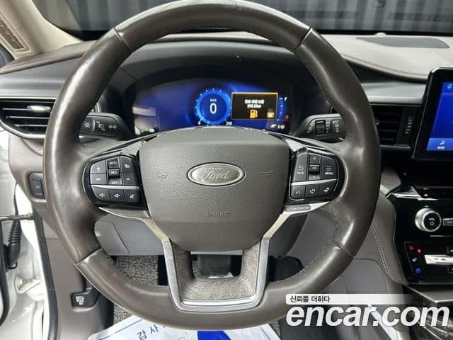 Ford Explorer 6세대 3.0 Platinum 4WD, 2022 12