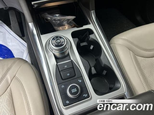 Ford Explorer 6세대 3.0 Platinum 4WD, 2022 13