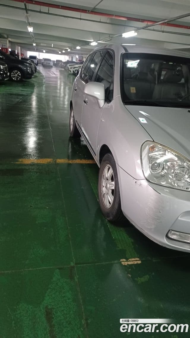 Kia 뉴카렌스 топовая версия, 2008 6