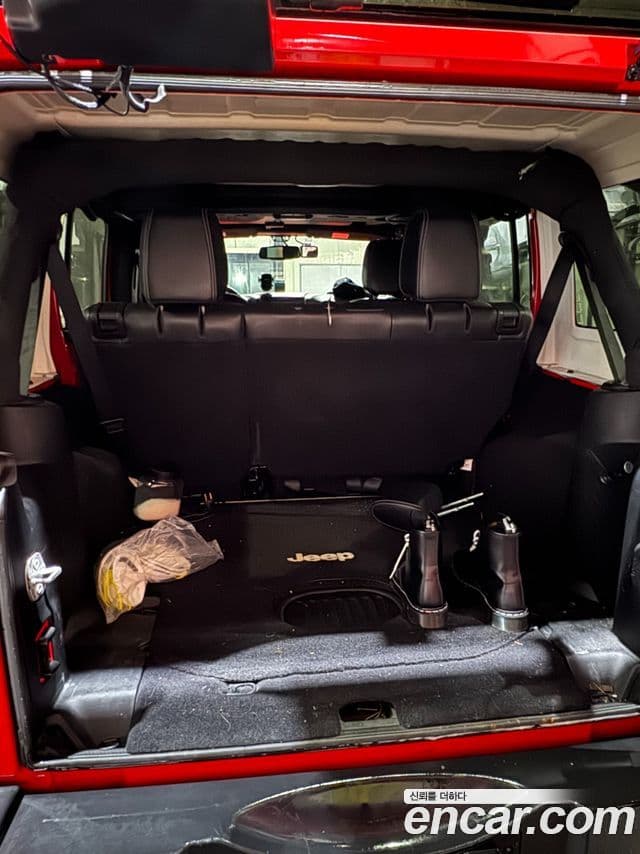 Jeep Wrangler (JK) 3.6 Sahara 4도어, 2017 8