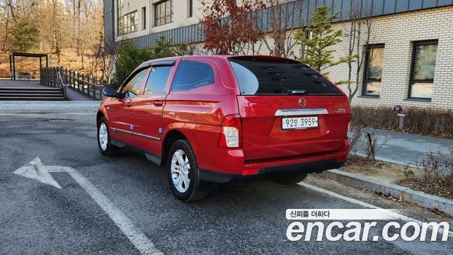 KG모빌리티(SsangYong) Korando Sport Club, 2013 15