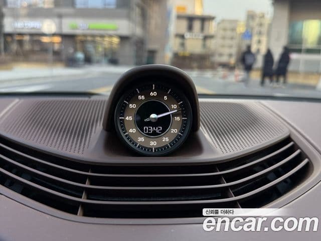 Porsche 타이칸 турбо, 2024 7