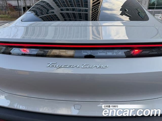 Porsche 타이칸 турбо, 2024 10