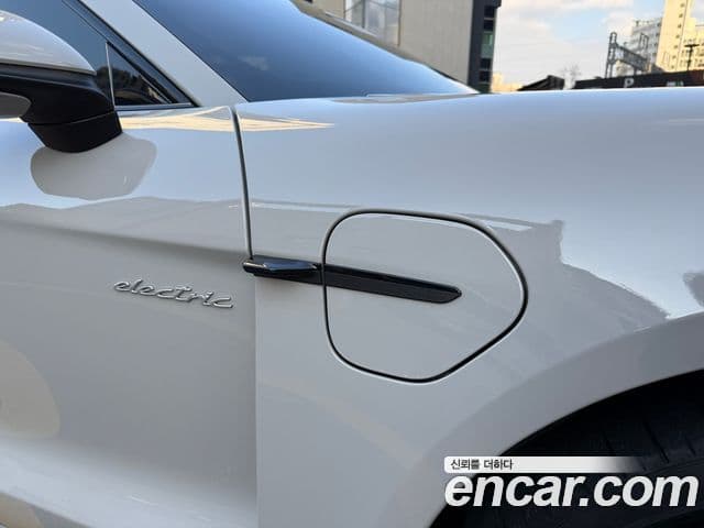 Porsche 타이칸 турбо, 2024 15