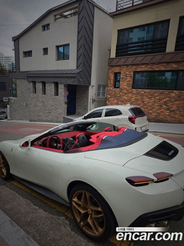 Ferrari 로마 3.9 Spyder, 2024 2