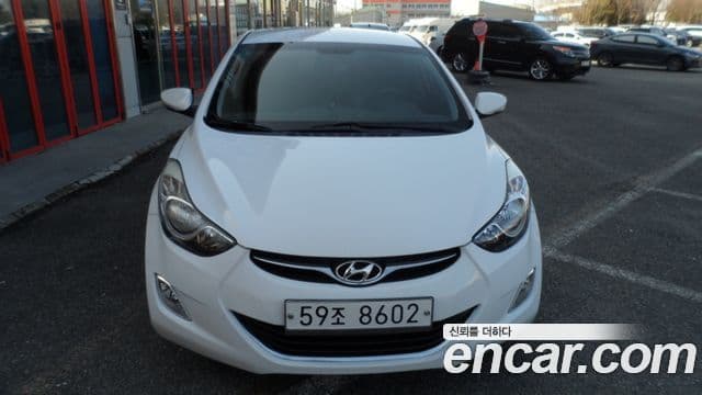 Hyundai Avante MD Premier, 2011 3