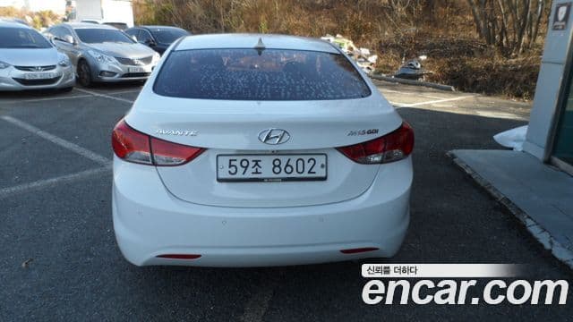 Hyundai Avante MD Premier, 2011 4