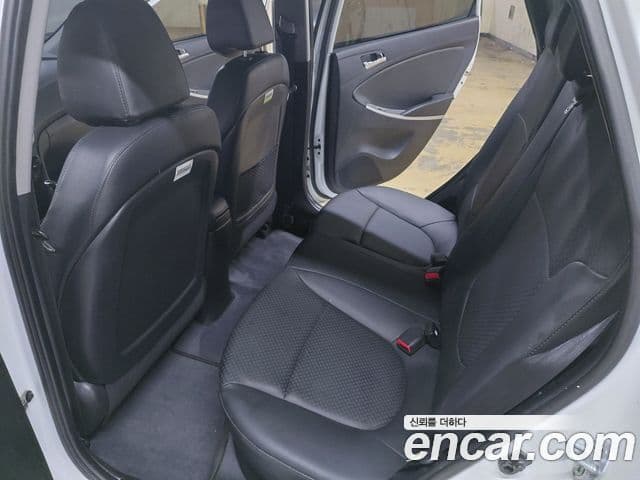 Hyundai Accent(новый кузов / новое поколение) Special, 2014 15