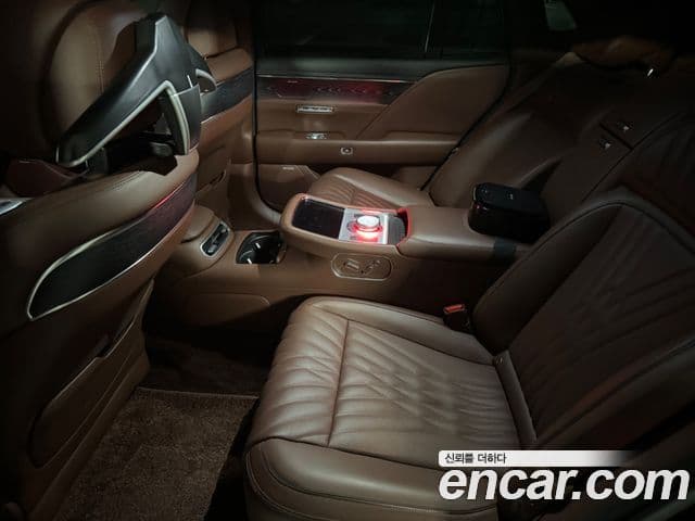 Genesis G90 (RS4) бензин 3.5 турбо AWD, 2022 9