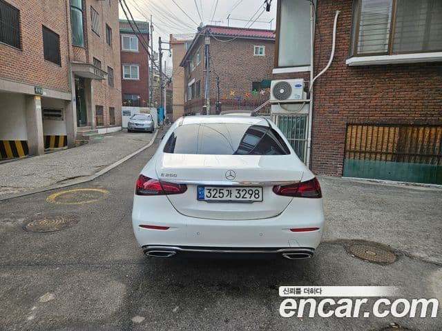 Mercedes-Benz E-класс W213 Avantgarde, 2021 4