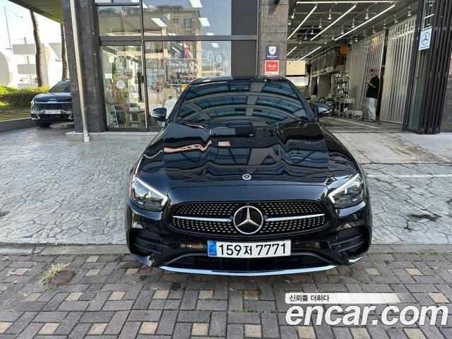 Mercedes-Benz E-класс W213 AMG Line, 2023 1