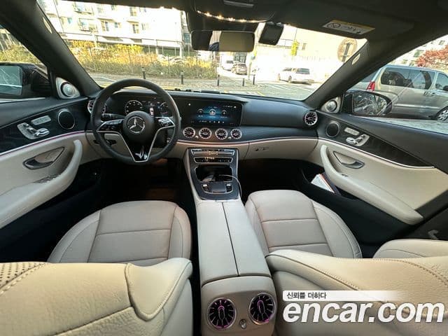 Mercedes-Benz E-класс W213 AMG Line, 2023 4