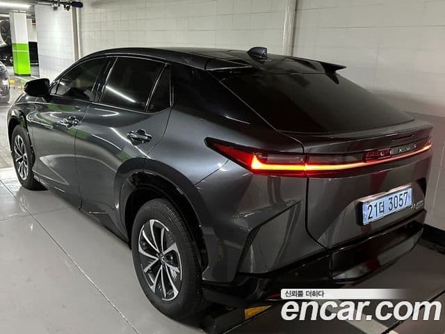 Lexus RZ450e Luxury, 2023 2