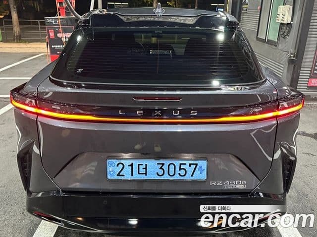Lexus RZ450e Luxury, 2023 18