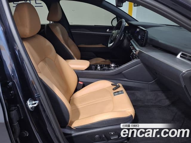 Kia K5 гибрид 3세대 Prestige, 2023 9