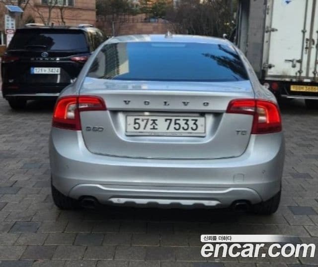Volvo S60 2세대, 2012 6