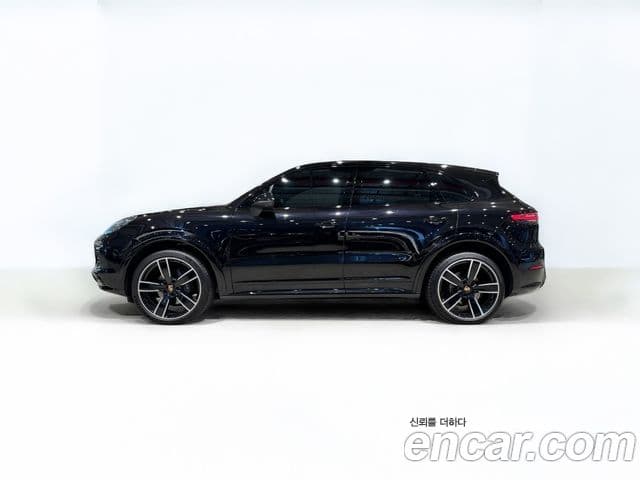 Porsche Cayenne (PO536), 2020 1