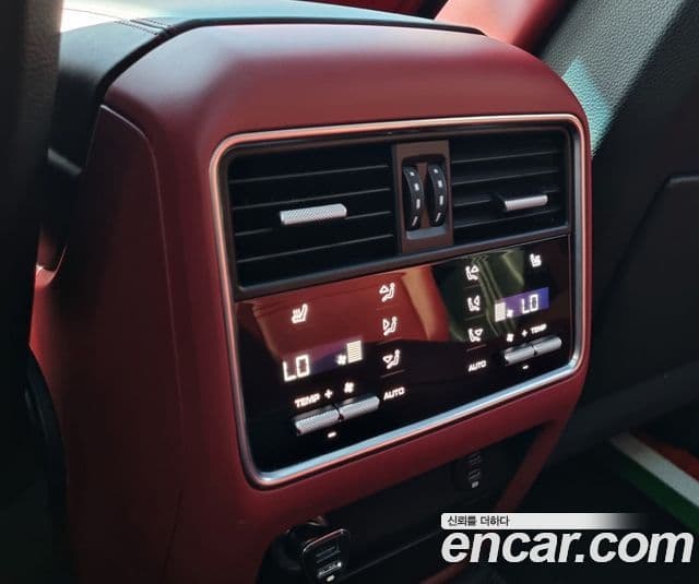 Porsche Cayenne (PO536) 3.0 купе, 2021 16