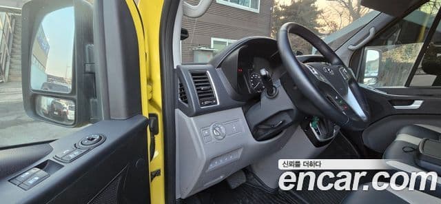 Hyundai 쏠라티 Deluxe, 2024 8