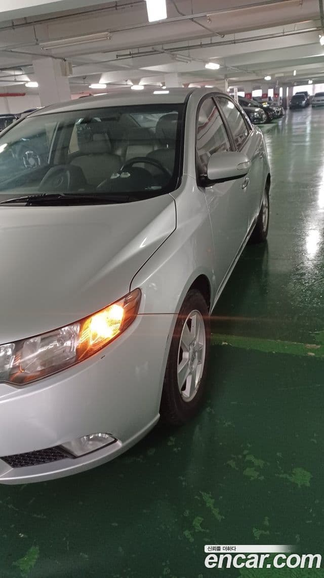 Kia Forte 1.6 CVVT Si, 2010 6