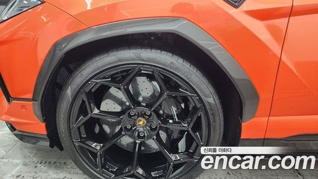 Lamborghini Urus 4.0 V8 Performante, 2025 4
