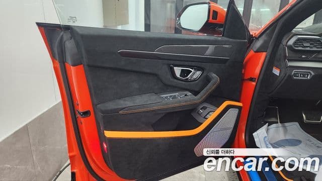 Lamborghini Urus 4.0 V8 Performante, 2025 6