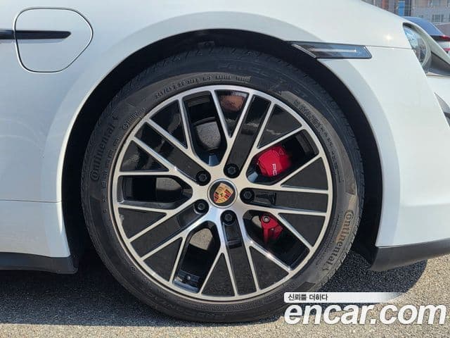 Porsche 타이칸 4S, 2021 все фото