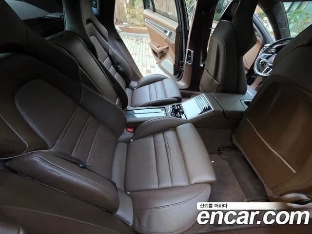 Porsche Panamera (971) 4.0 GTS, 2020 14